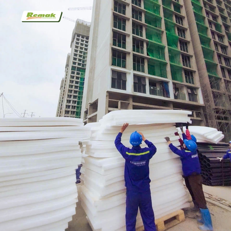 Xốp chèn khe PE foam theo yêu cầu - Remak cung cấp tấm dày 70mm cho dự án lớn Lumi Hanoi Xốp pe foam dạng tấm dày 70mm chất lượng cao, dễ vận chuyển