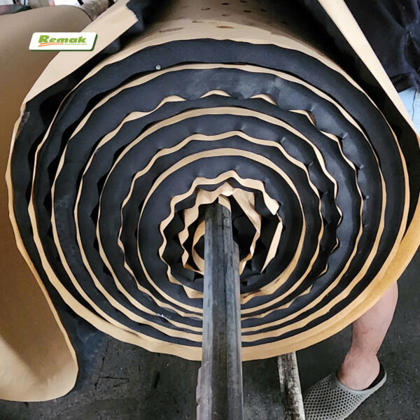 Remak truc tiep san xuat mut trung cao su luu hoa 4 600x600 1