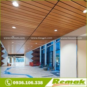 Gỗ Tiêu Âm Trần Fineline Slats Horizontal Gỗ Tiêu Âm Trần Fineline Slats Horizontal