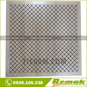 Gỗ tiêu âm rãnh vuông Remak Groove