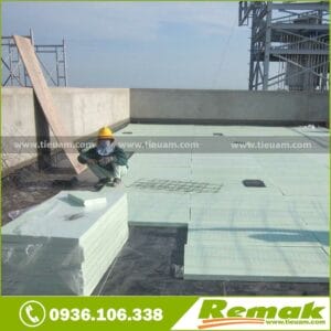 Tấm xốp XPS được dùng cách nhiệt, chống ẩm cho mái nhà Tấm xốp XPS được dùng cách nhiệt, chống ẩm cho mái nhà