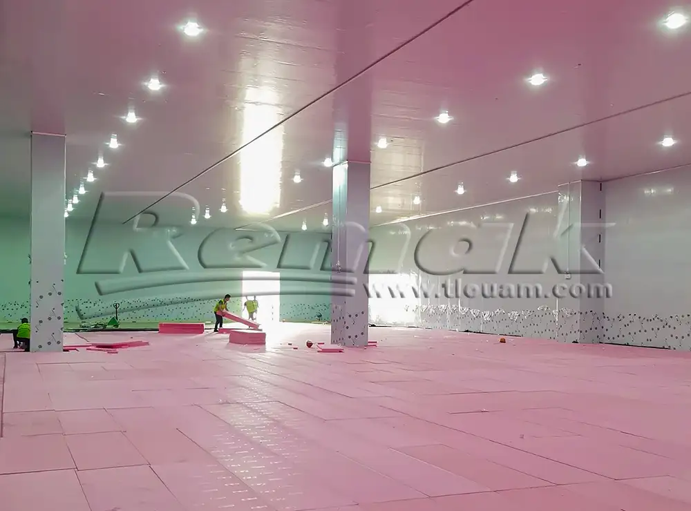 Remak® XPS cách nhiệt sàn kho tại BW Industrial Hải Phòng Remak® XPS cách nhiệt sàn kho tại BW Industrial Hải Phòng