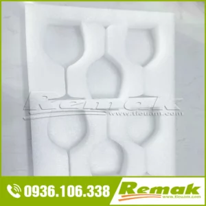 Xốp PE Foam định hình: Giải pháp đóng gói hoàn hảo cho đồ dễ vỡ Xốp PE Foam định hình bảo vệ đồ dễ vỡ